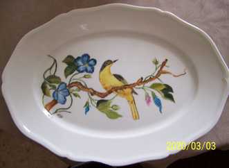 Decoluc-lucia-peintre-porcelaine-peinture-porcelaine: oiseau par M.S.