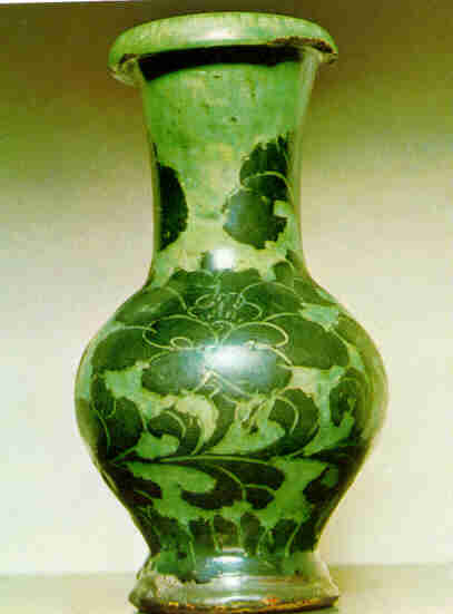 peinture-porcelaine-decoluc-vase chinois en celadon