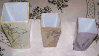 Decoluc-peintre-porcelaine-peinture-vases � fleurs